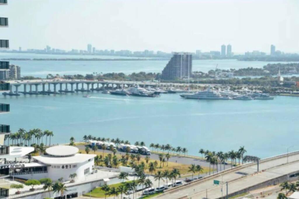 Ferienwohnung Vibrant Studio Downtown Miami Exterior foto